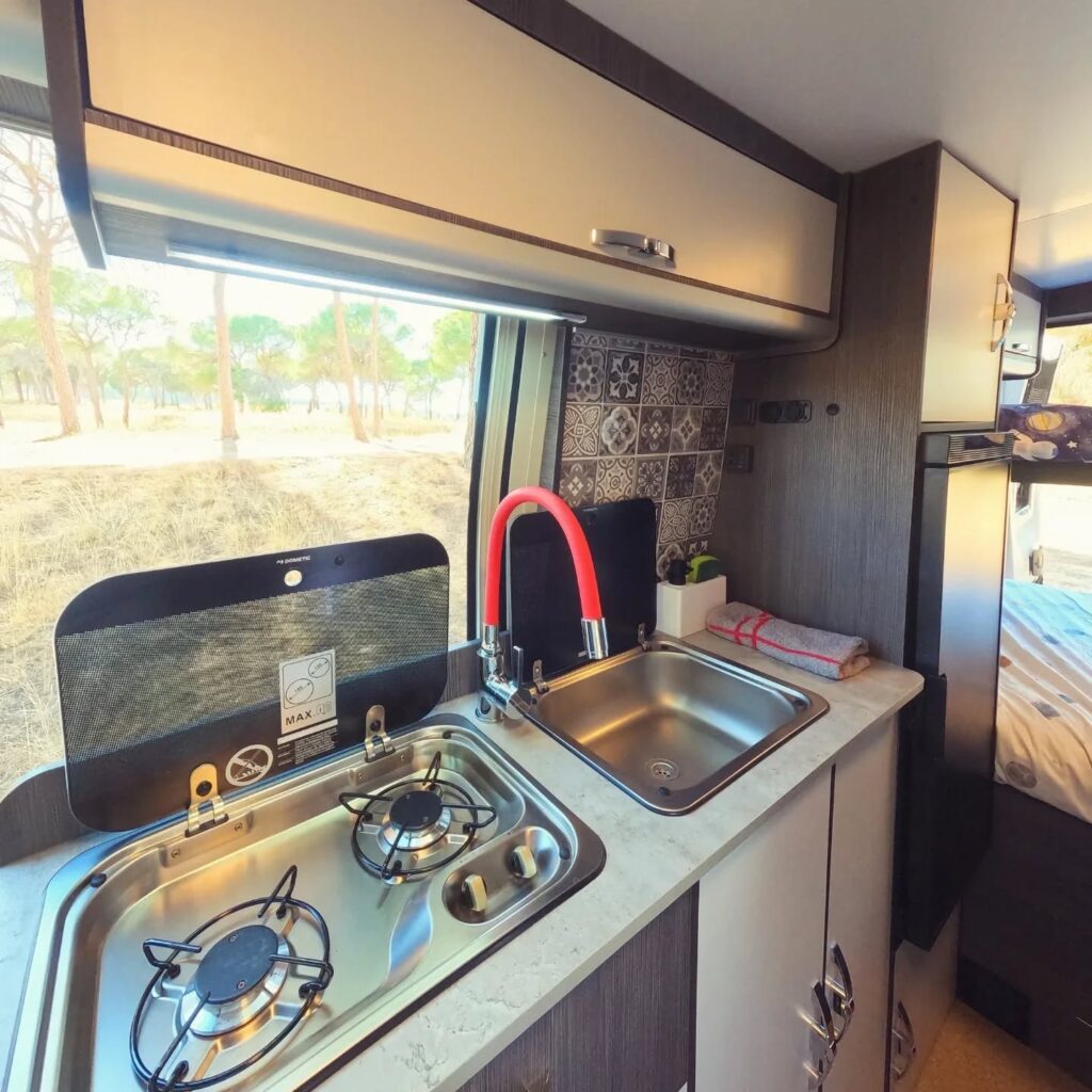 Instagram post from pichiscamper. This post is in position 3.